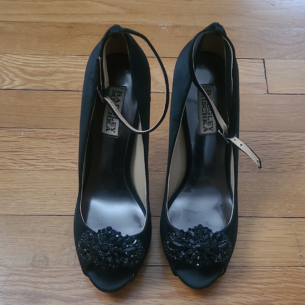 Badgley Mischka Black Satin Dallas Heels
